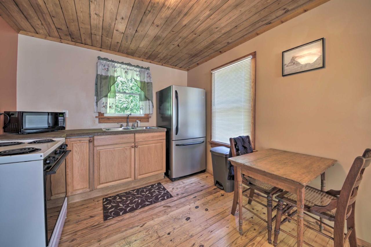 Pet-Friendly Cottage With Fire Pit - 3 Mi To Siu! Carbondale Zewnętrze zdjęcie