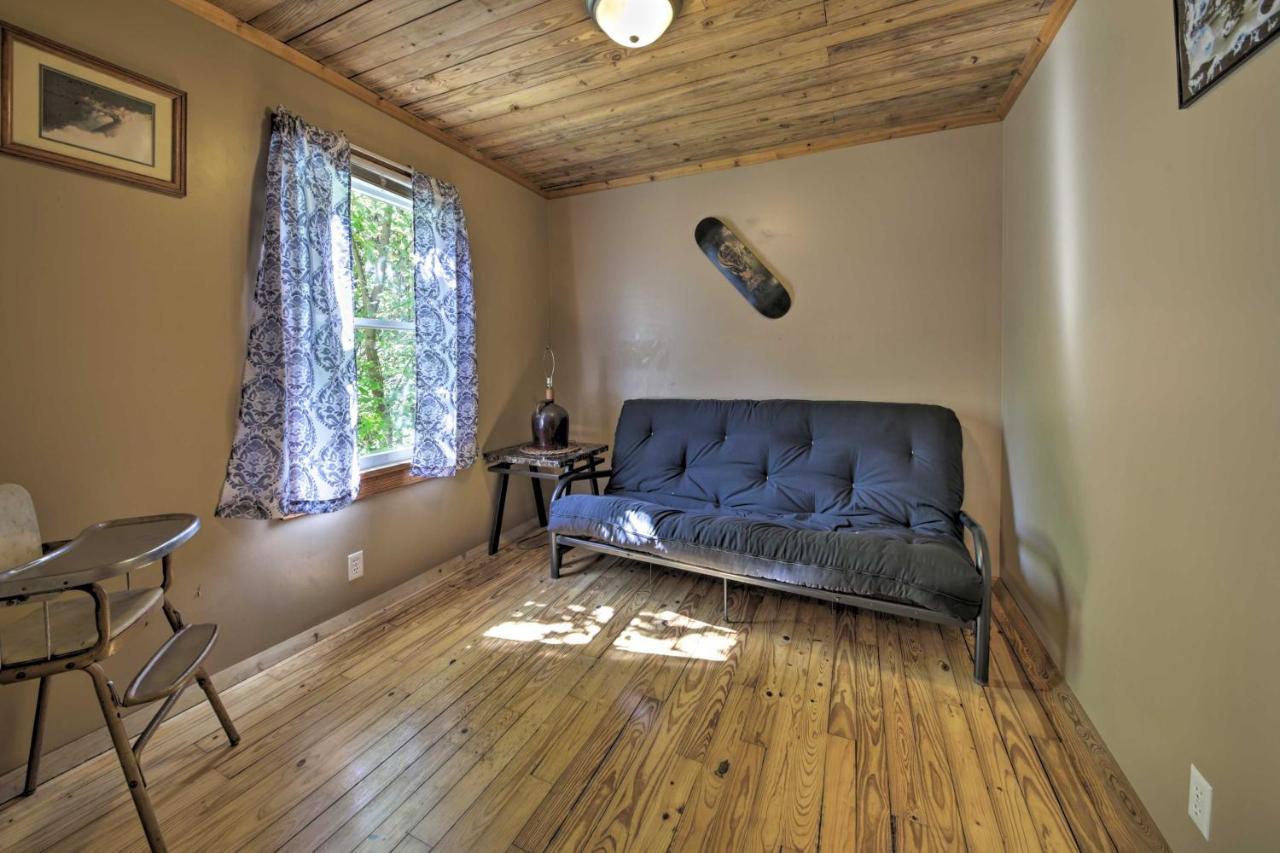 Pet-Friendly Cottage With Fire Pit - 3 Mi To Siu! Carbondale Zewnętrze zdjęcie